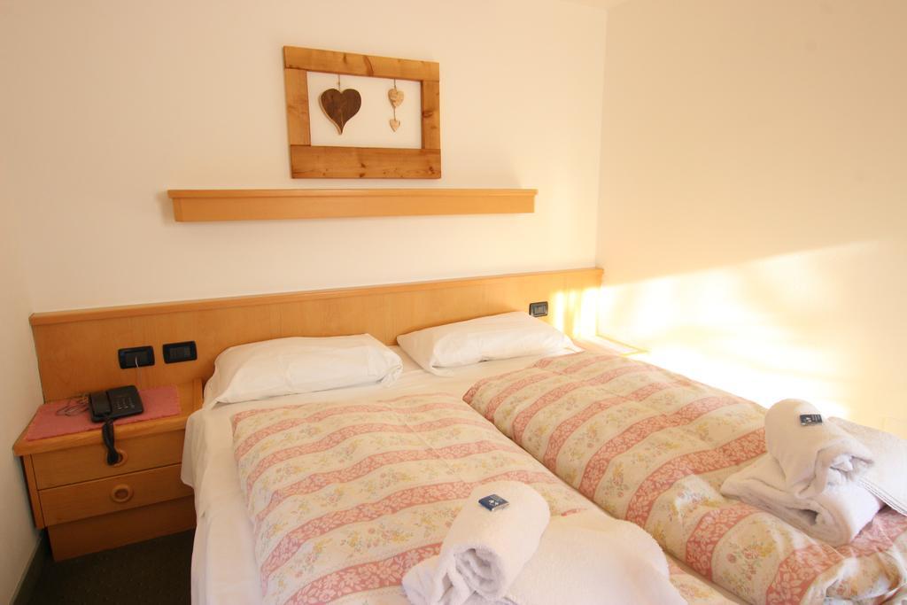 Hotel Rosalpina Soraga Εξωτερικό φωτογραφία