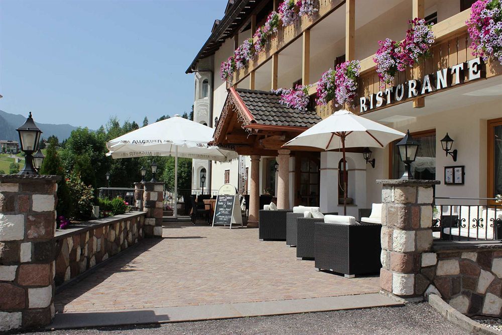 Hotel Rosalpina Soraga Εξωτερικό φωτογραφία