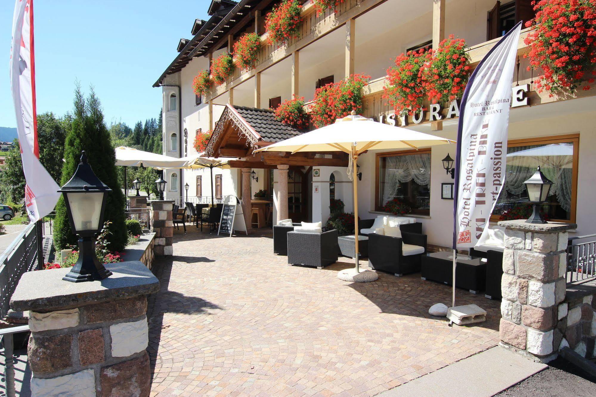 Hotel Rosalpina Soraga Εξωτερικό φωτογραφία